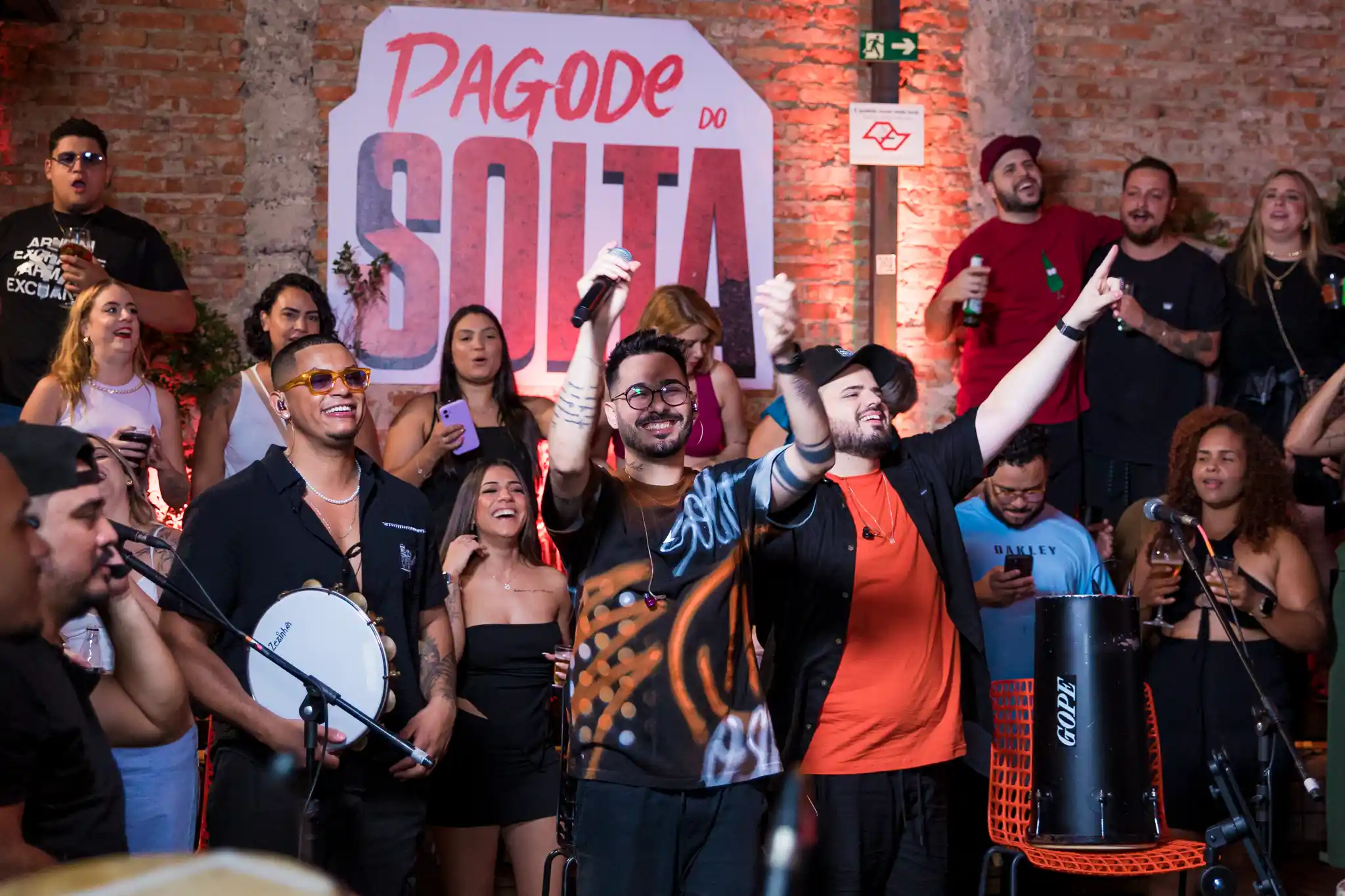 22 Minutos - Solta o Som Aí Feat. Zero19